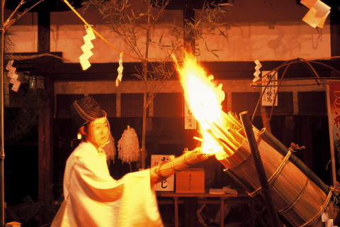 率川神社ご神火祭り